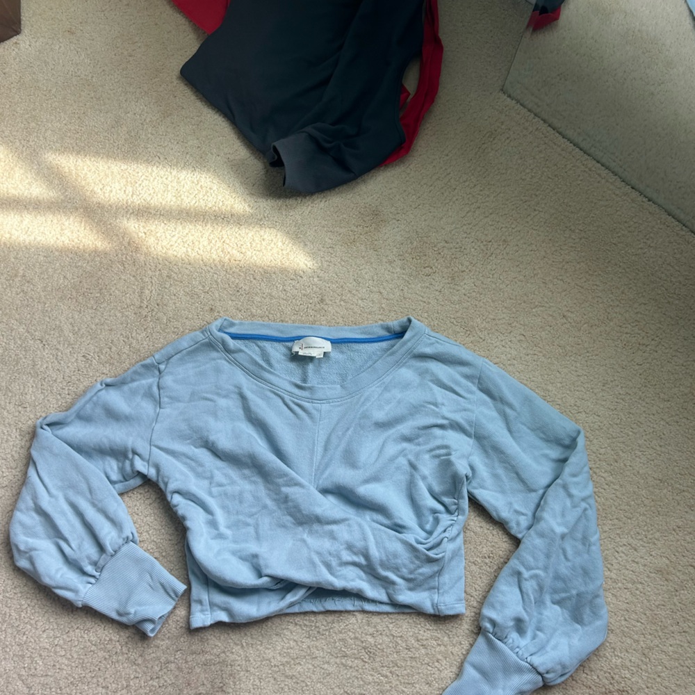 Anthropologie cropped sweatshirt